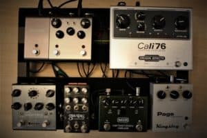 pedalboard small