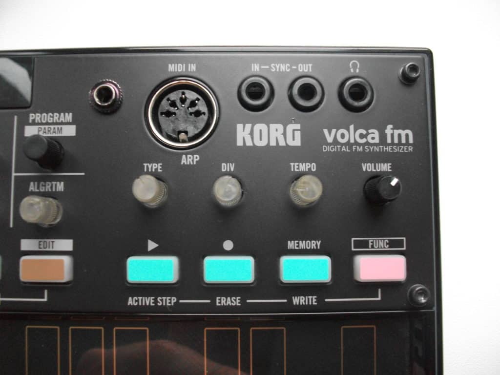 Korg Volca FM Mod